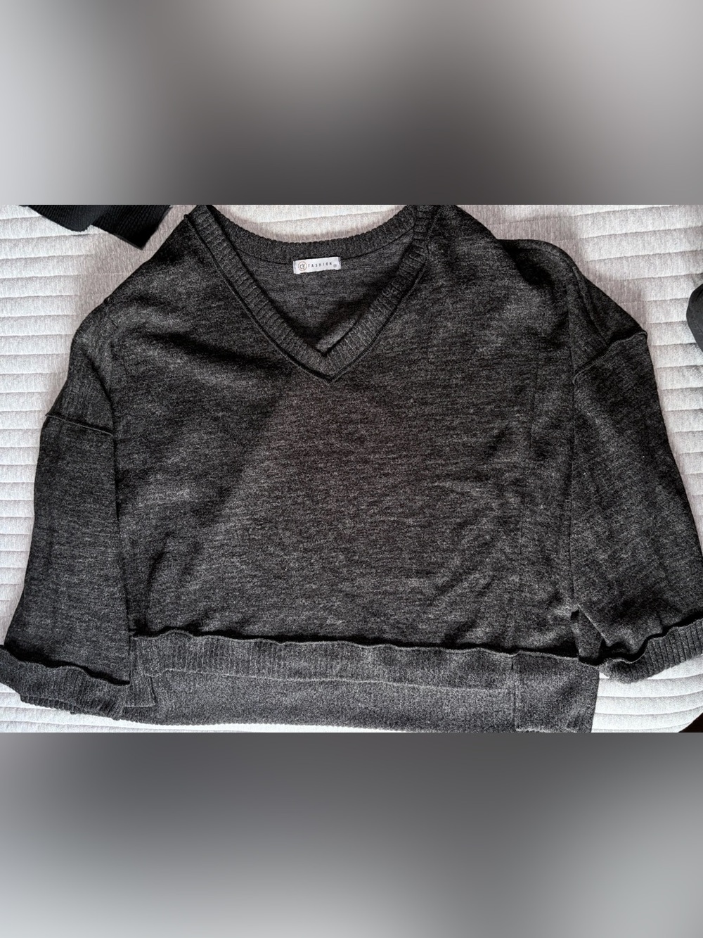Women V-Neck Crop Sweater in Dark Gray